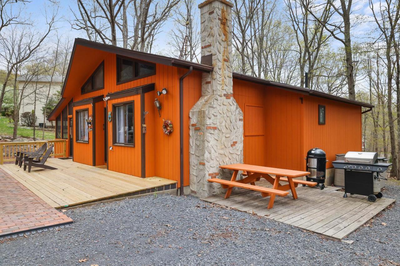 Premier Cozy Cabin - Free Amenities & Comm Indoor Pools Bushkill Dış mekan fotoğraf